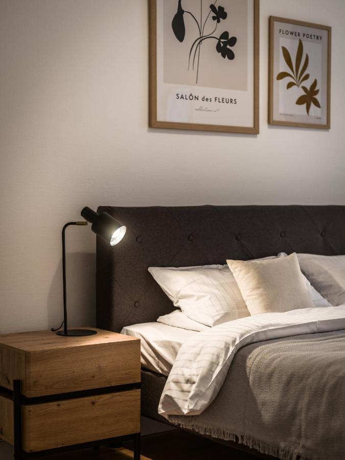 Hochwertige Altbauwohnung Im Modernen Stil In Wiesbaden - Kueche - Terrasse - Wlan - Zentral Zewnętrze zdjęcie